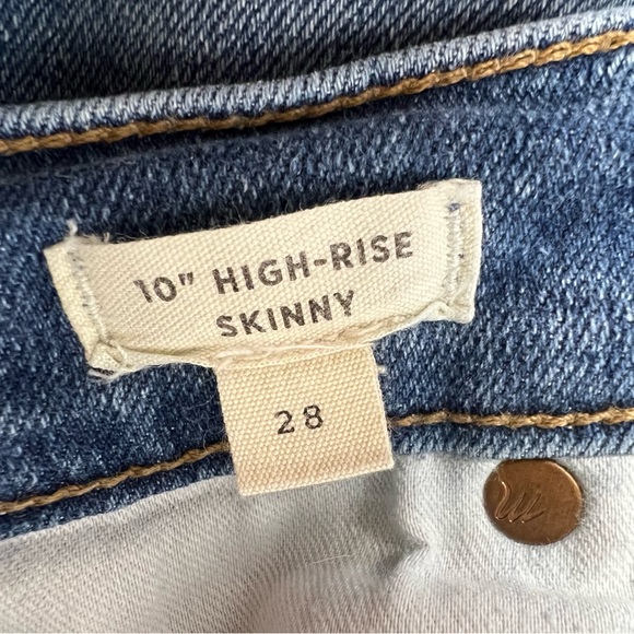Madewell 10” High Rise Skinny Jeans Dewitt Wash Button Front - Picture 8 of 9
